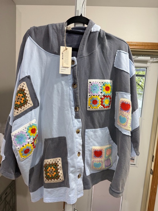 Blue Velvet Tops - Boho Patchwork Crochet Pocket Hoodie - Gray & Light Blue